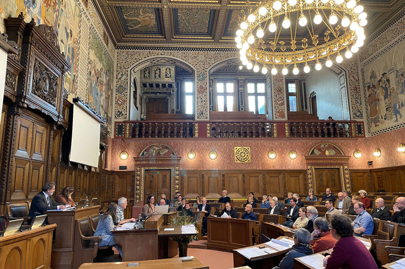 Ab Herbst 2025 um die Hälfte kleiner: Die Synode der reformierten Kirche Basel-Stadt. | Foto: Schürmann