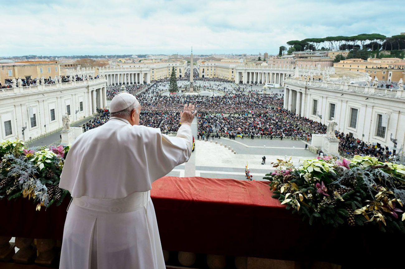 Die Volkstheologie von Papst Franziskus sei nicht auf die Emanzipation der Armen und die Reform der Strukturen ausgerichtet, sondern begeistere sich für die tiefe Frömmigkeit der Armen, sagt Michael Meier. | Foto: epd