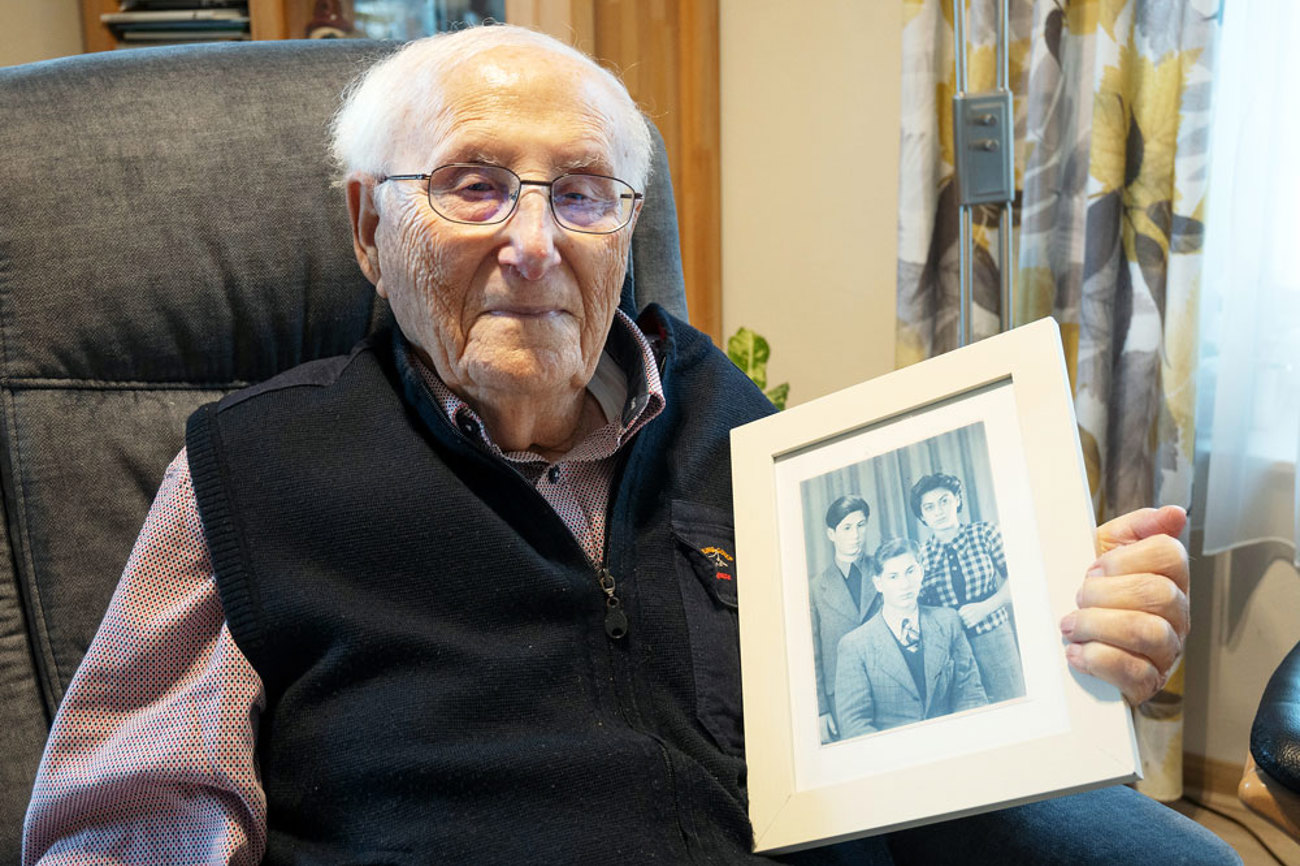 Das letzte Bild, das Albrecht Weinberg zusammen mit seinen Geschwistern Friedel und Dieter zeigt. | Foto: epd/Miether