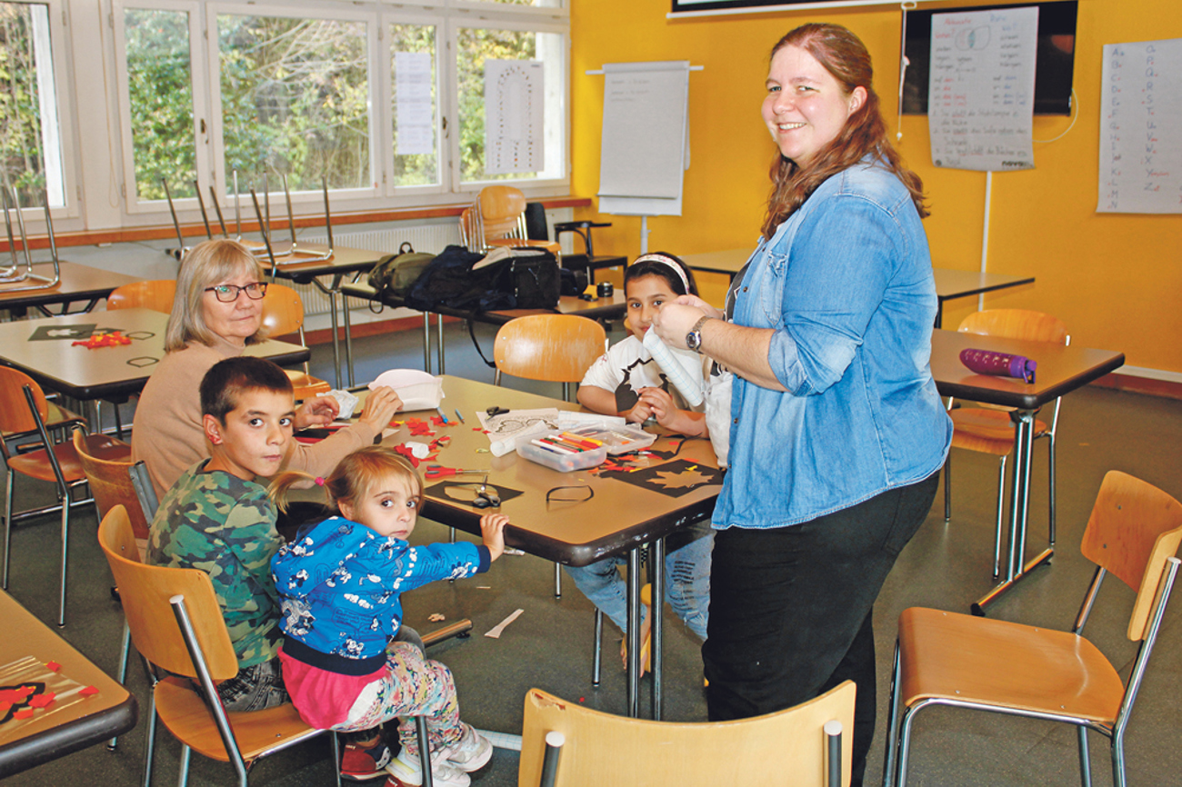 «Ein Herzensprojekt»: Silvia Hubacher (links) und Andrea Lowiner kümmern sich um Kinder im Durchgangszentrum Fridau. | Foto: Zuber